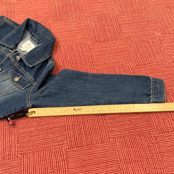 Large 10-12 years Blue Jean Jacket with butterfly motif on buttons - Picture 9 of 15